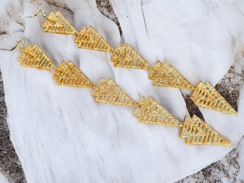 Goddess Mirror XXl Arrow Earrings