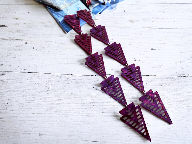 Merlot XXL Arrow Earrings